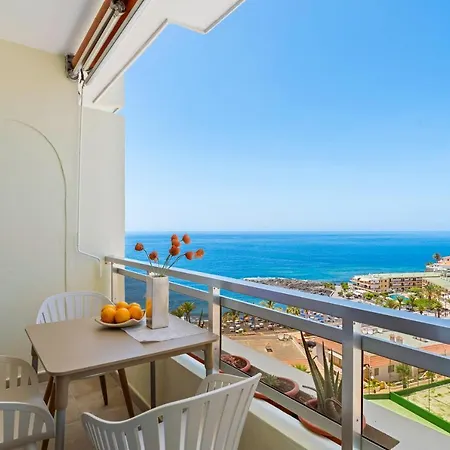 Apartment Ocean View Arenas Negras, Newly Renovated Puerto de Santiago (Tenerife)